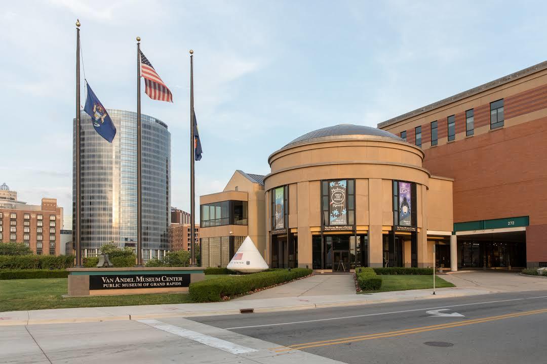 Grand Rapids Public Museum
